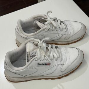 Reebok unisex classic shoes